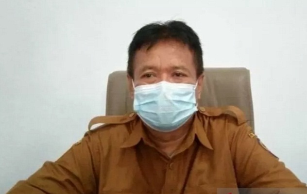 Kepala DPKH Sinjai H Burhanuddin