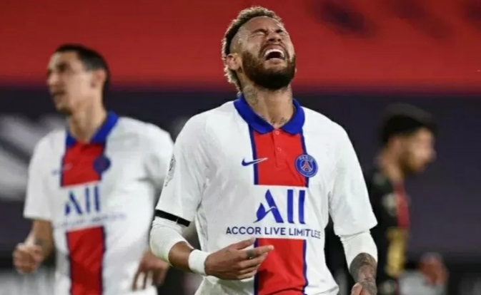 Neymar kena sanksi dilarang main di final Piala Prancis