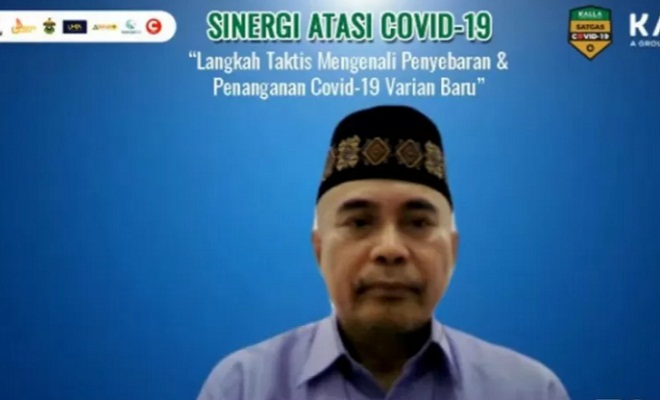 Dr Aminuddin Syam SKM MKes MMed selaku Dekan Fakultas Kesehatan Masyarakat UNHAS saat menjadi narasumber pada webinar Kalla Group dalam sinergi mengatasi COVID-19